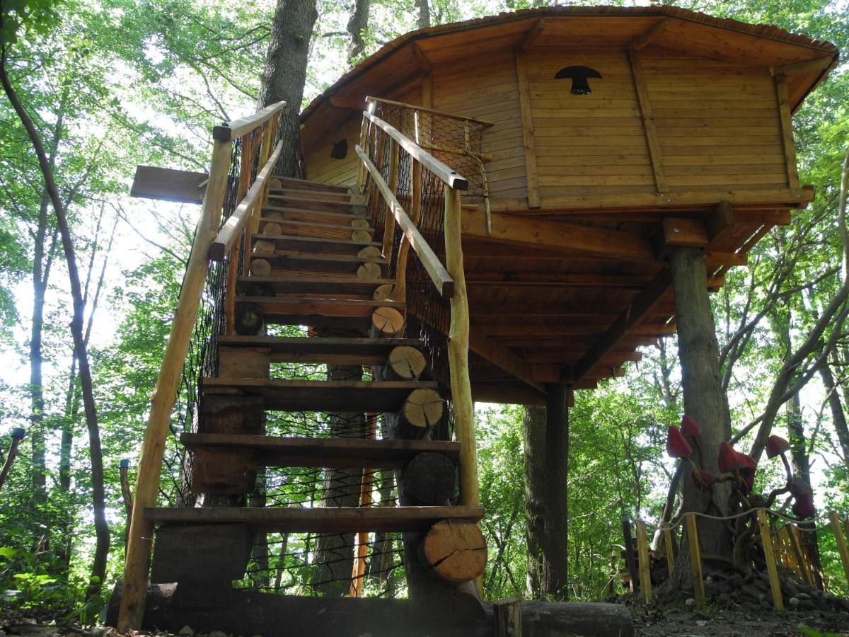 Treehouse V Brdech Villa Bohutin  Exterior photo