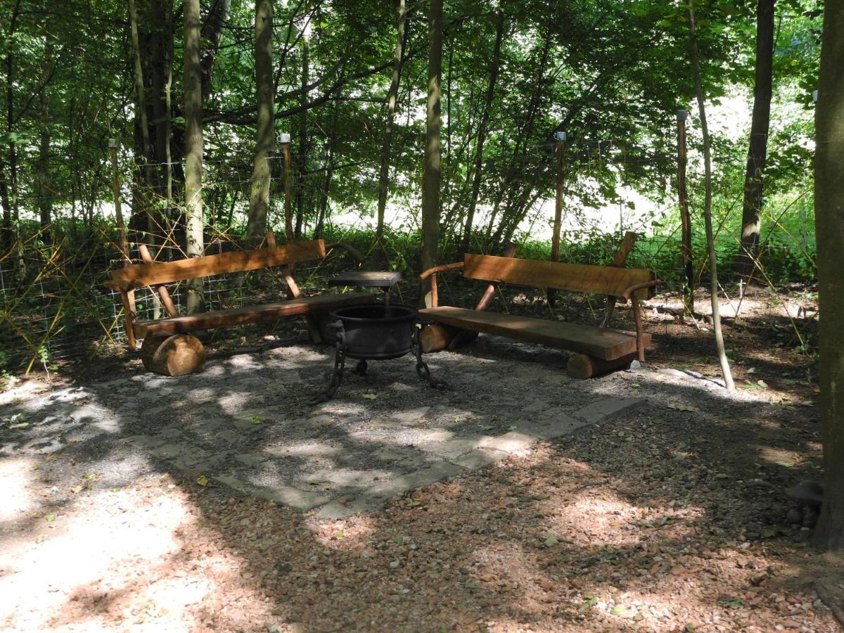 Treehouse V Brdech Villa Bohutin  Exterior photo